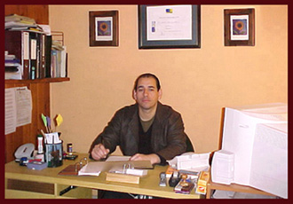 20060619040443-director-inti-copia.jpg